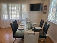 Serenity Charm - Walk in Town - Bed and Breakfast
