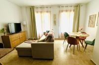 ABAT 1 Cool & Wide Flat next to the Cathedral - Chambres d’hôtes Valence