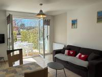 Charmant 3 pièces avec terrasse près de la plage et parking sécurisé - FR-1-487-379 - Ferienwohnung Cabourg