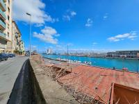 La Finestra Sul Porto by Holiday World - B&B Savona