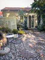 Modern Guest House Downtown Ystad - B&B