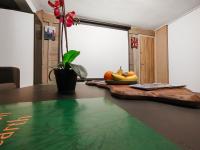 Le Double Studio AB à Dijon CHU, Ciné & Extérieur - B&B Dijon