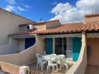 Maison de vacances, séjour cuisine, résidence MAS DE LA PLAGE 1, terrasse Sud dégagée 4 couchages Portiragnes LRMP77 - Bed and Breakfast Portiragnes