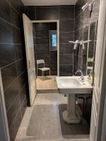 Doppelzimmer mit Gemeinschaftsbad