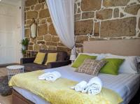 Porto-Stone Wall Apartment - B&B Oporto