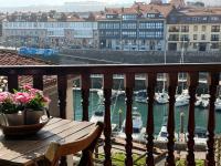 Apartamento Puerto De Llanes VUT-138-AS - Bed and Breakfast Llanes