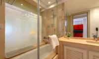 One-Bedroom Apartment with Pool View