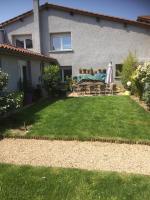 LES GITES CHEROIS Belle maison grande capacité d'accueil - Ferienwohnung