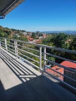 Apartamento Familiar 3 con 3 habitaciones 4 camas más litera - Chambres d'hôtes San Salvador