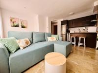 ABAT 2 Cool & Wide Flat next to the Cathedral - B&B