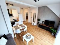 Apartamento de 2 dormitorios con balcón