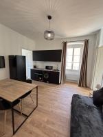 Magnifique grand T3 refait à neuf en 2025 plein centre corte 13 cours paoli wifi écran plat lave linge 6 couchages - B&B Corte