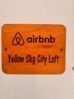 Yellow Skg City Loft - B&B Salónica