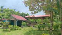 The Ridge Surf Lodge - Bed and Breakfast Biha