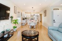 New Built 3BR 2BA Boston, FREE Parking, Laundry & AC - Near Franklin Park 60-2 - B&B Boston
