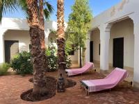 Villa les 3 Palmiers B&B - Chambres d’hôtes Jdiouat