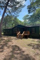 The Pine Tree Palace - B&B Bastrop