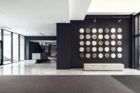 Silver House by Praia Apartments Gdynia Centrum Wanna Parking 5 min do Plaży - Chambres d'hôtes Gdynia