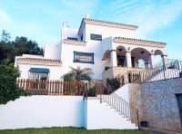 LUMINIAN Big Modern Villa with outstanding views sea & countryside - B&B Mijas