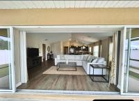 Cozy Oasis in Prime Location with Sunset Lake View, Golf Cart and Bathtub - B&B