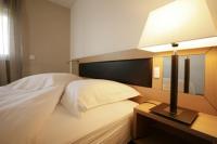 Studio (2 Adults)