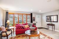 Charming 3-Bed Stay Airport 10 Min Pets OK - B&B Romulus