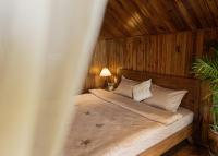 One-Bedroom Bungalow
