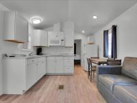 Studio Model Home with Parking - B&B Pigeon Forge