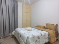UNO#SErEnERoomInAHomE - B&B