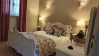 Double Room with Pool View