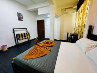 Triple Room with Garden View