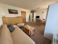 1 Zimmer Apartment mit Balkon - B&B Glauchau