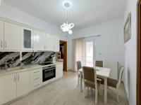 Empire Apartment 3 - Bed and Breakfast Néa Michanióna
