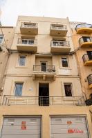 A Penthouse in the Heart of St Julians - B&B