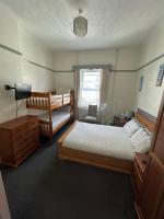 Familiekamer met Eigen Badkamer