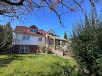 Haus Ostseesprung - Fewo Valentina im Souterrain mit Terrasse und gem Garten - Chambres d'hôtes Bad Doberan