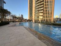 3BR Luxury Apartment with Burj Khalifa View and Direct Dubai Mall Access - Pool and PS5 Included - B&B Dubái