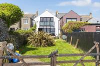 Large Stunning Sea View Coastal Townhouse - Bed and Breakfast