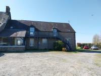 Maison chaleureuse avec terrasse et vue baie - B&B Avranches