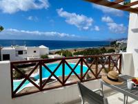 Beachfront Apartamento Tabaibas - B&B Puerto del Carmen