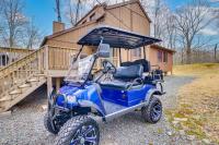 Golf Cart and Game Room Bear Den Pocono Lake Home - Chambres d’hôtes