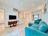 Hypercentre - Vue Mer - Plage 50m - B&B Antibes