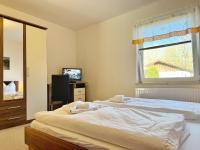 Haus der Seeadler - Appartementhaus Haus der Seeadler - Fewo 3 - B&B Borchtitz