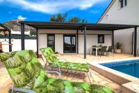 Oleum Family Home - free Zlatni Rat parking - Chambres d’hôtes Bol