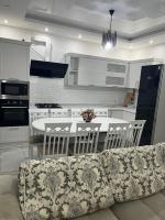 Двухкомнатная студия ЖК Модерн - Ferienwohnung Atyrau