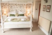 5 Bed Luxury Townhouse with Hot Tub, Rooftop Terrace, Perfect for Groups, Near Cruise Terminal - B&B Southampton