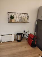 Studio Valras vue Port et Mer, Wi-Fi gratuit, Parking box fermés avec vélos inclus - Chambres d'hôtes Valras-Plage