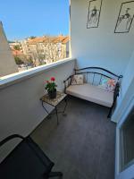 Clea Centar -Apartmani Nikmar - Bed and Breakfast Makarska