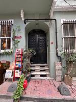 Ganbaru Tours - Flats in Galata - B&B Estambul