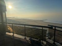 Beautiful one-bedroom apartment with a phenomenal sea view T201 - Chambres d'hôtes Blankenberge